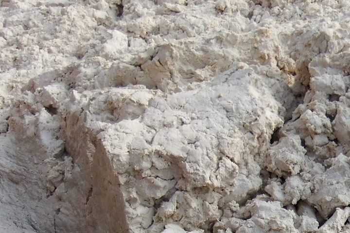 工業(yè)石膏烘干機(jī)適用于脫硫石膏、磷石膏、鈦石膏、氟石膏等物料的干燥，東鼎為您提供系統(tǒng)化解決方案
